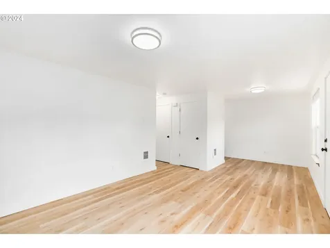4530 NE 26th Avenue Portland OR 97211