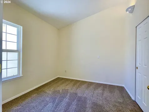 1303 Fairway Drive Washougal WA 98671