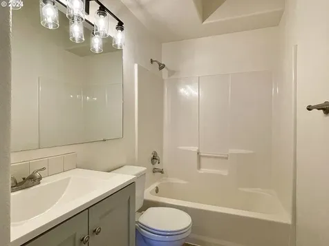 1303 Fairway Drive Washougal WA 98671