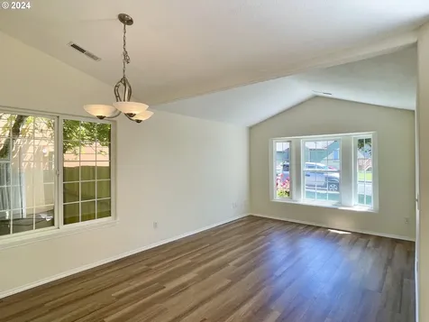 1303 Fairway Drive Washougal WA 98671