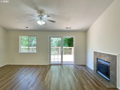 1303 Fairway Drive Washougal WA 98671