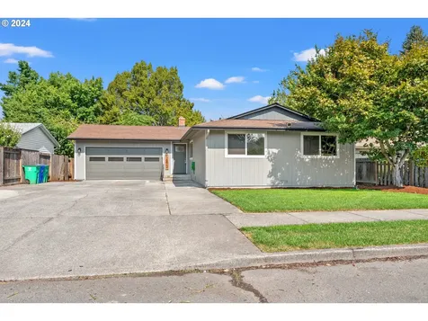15813 NE Sacramento Street Portland OR 97230