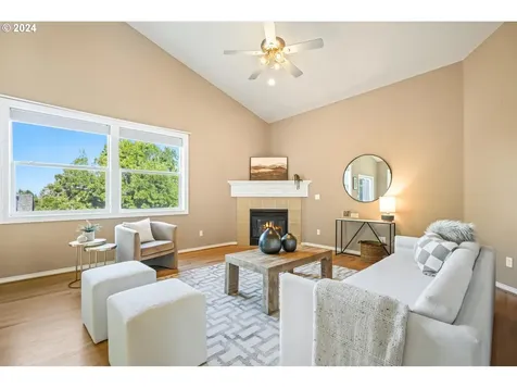 3121 N Juniper Drive Newberg OR 97132