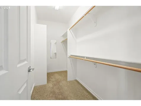 3121 N Juniper Drive Newberg OR 97132