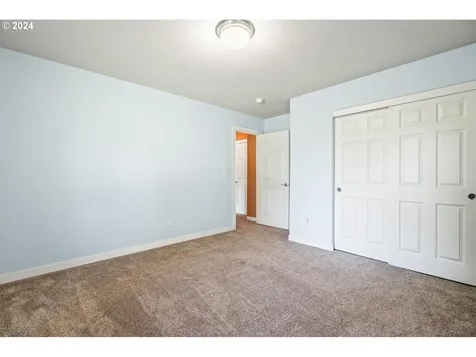 3121 N Juniper Drive Newberg OR 97132