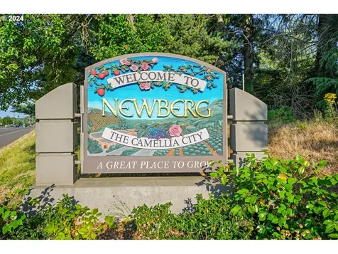 3121 N Juniper Drive Newberg OR 97132