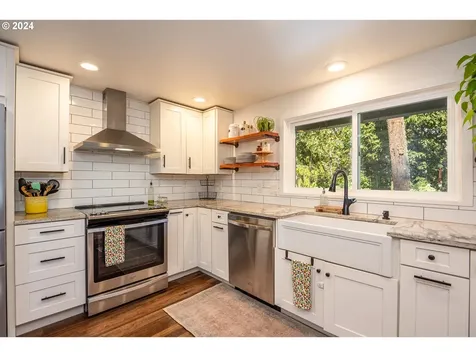 4345 Inwood Lane Eugene OR 97405