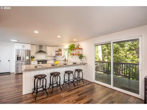 4345 Inwood Lane Eugene OR 97405