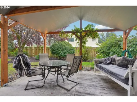 14211 NE 53rd Street Vancouver WA 98682