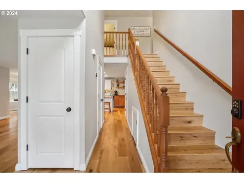 14211 NE 53rd Street Vancouver WA 98682