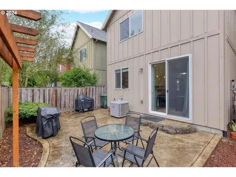 4626 SE Olivewood Street Hillsboro OR 97123
