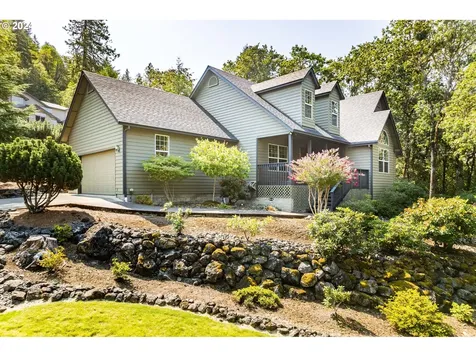 167 Gray Squirrel Court Winchester OR 97495
