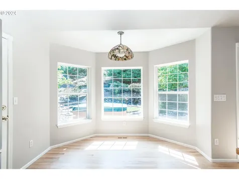 167 Gray Squirrel Court Winchester OR 97495