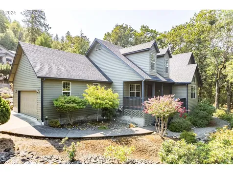167 Gray Squirrel Court Winchester OR 97495