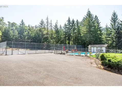 167 Gray Squirrel Court Winchester OR 97495