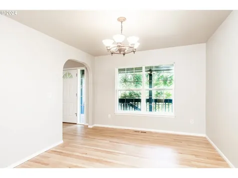 167 Gray Squirrel Court Winchester OR 97495