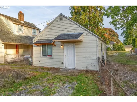 2400 E 25th Street Vancouver WA 98661