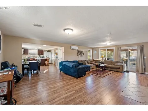 2400 E 25th Street Vancouver WA 98661