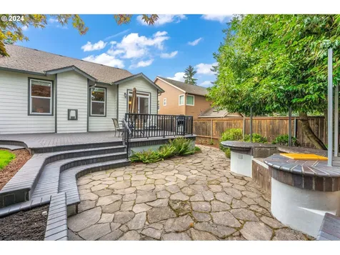 16265 Barlow Drive Oregon City OR 97045