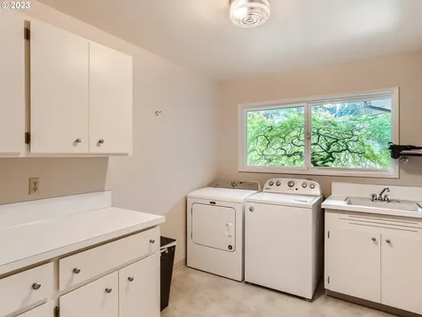 7130 Sw Gable Park Road Portland OR 97225