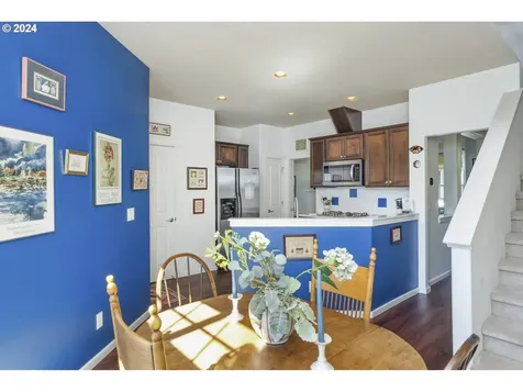 755 Ne 73rd Avenue Hillsboro OR 97124