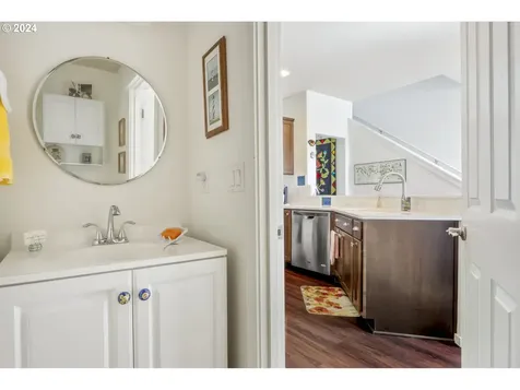 755 Ne 73rd Avenue Hillsboro OR 97124