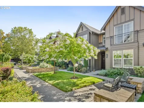 755 Ne 73rd Avenue Hillsboro OR 97124