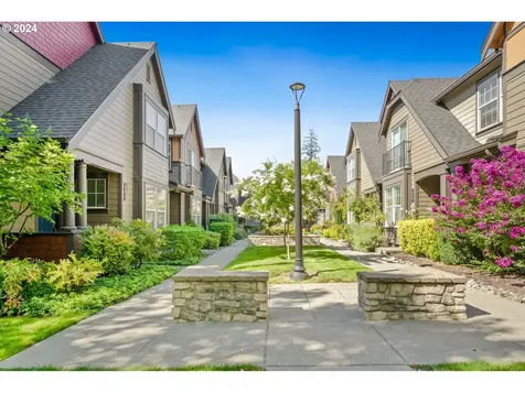 755 Ne 73rd Avenue Hillsboro OR 97124