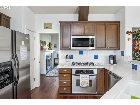 755 Ne 73rd Avenue Hillsboro OR 97124