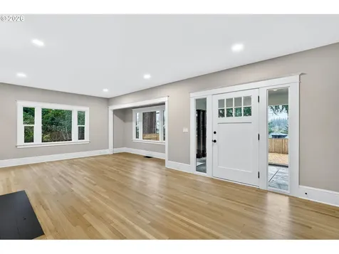 5465 SW Scholls Ferry Road Portland OR 97225