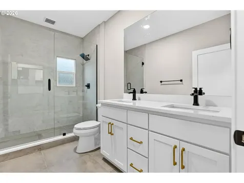 5465 SW Scholls Ferry Road Portland OR 97225