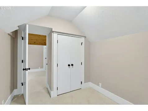 5465 SW Scholls Ferry Road Portland OR 97225