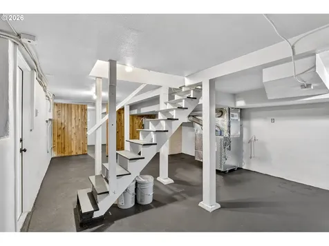 5465 SW Scholls Ferry Road Portland OR 97225