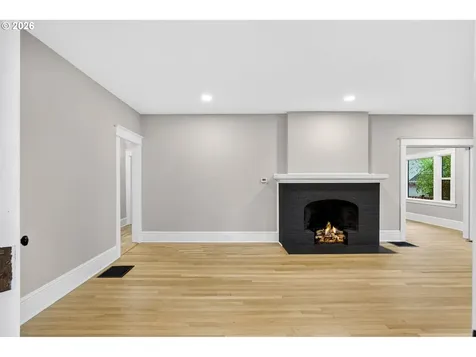 5465 SW Scholls Ferry Road Portland OR 97225