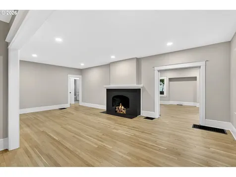 5465 SW Scholls Ferry Road Portland OR 97225