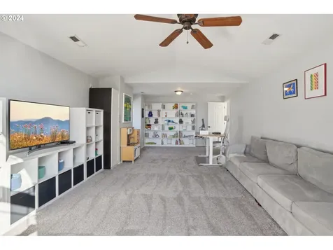 16312 NE 65th Street Vancouver WA 98682