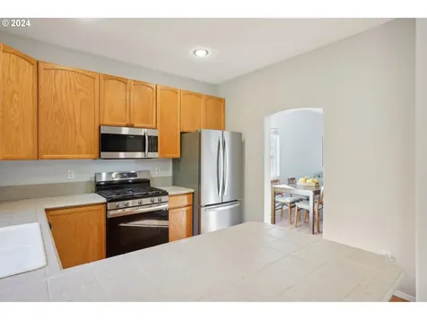16312 NE 65th Street Vancouver WA 98682