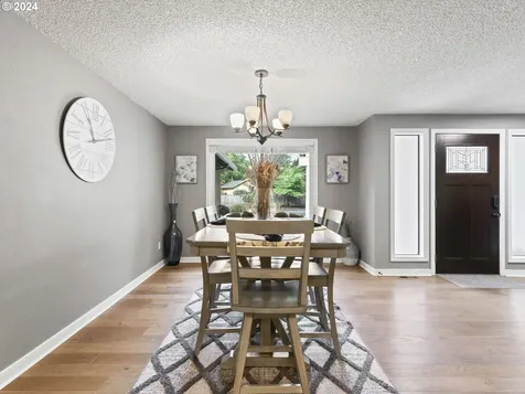 21208 Sw Arapaho Court Tualatin OR 97062