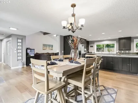 21208 Sw Arapaho Court Tualatin OR 97062