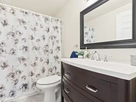 21208 Sw Arapaho Court Tualatin OR 97062