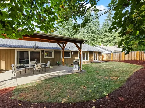 21208 Sw Arapaho Court Tualatin OR 97062