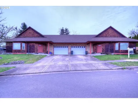 1412 S 57th Street Springfield OR 97478