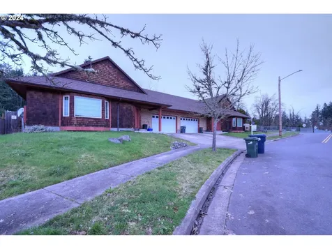 1412 S 57th Street Springfield OR 97478