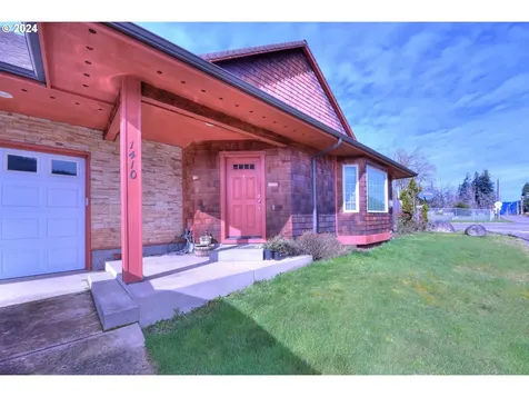 1412 S 57th Street Springfield OR 97478