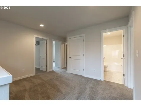16009 NE 30th Street Vancouver WA 98682