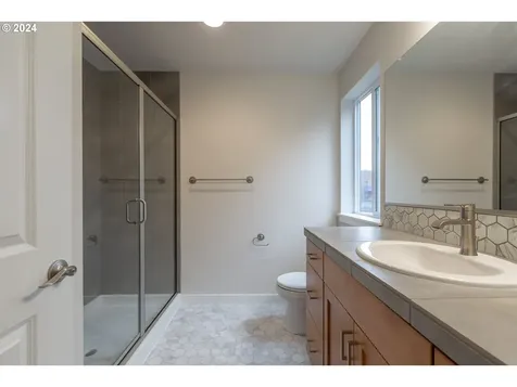 16009 NE 30th Street Vancouver WA 98682