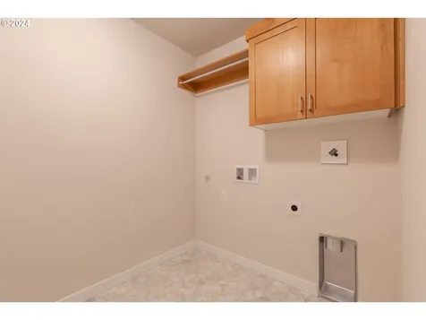 16009 NE 30th Street Vancouver WA 98682