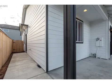 16009 NE 30th Street Vancouver WA 98682