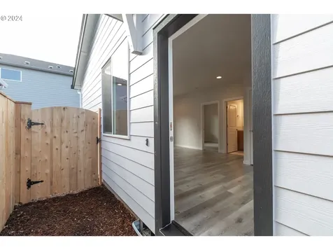 16009 NE 30th Street Vancouver WA 98682