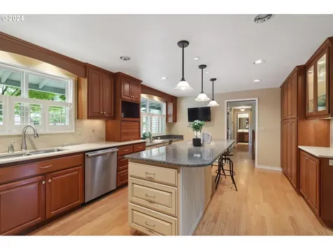 11335 Sw Cottonwood Lane Portland OR 97223